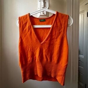 Knit wool sweater vest by Benetton